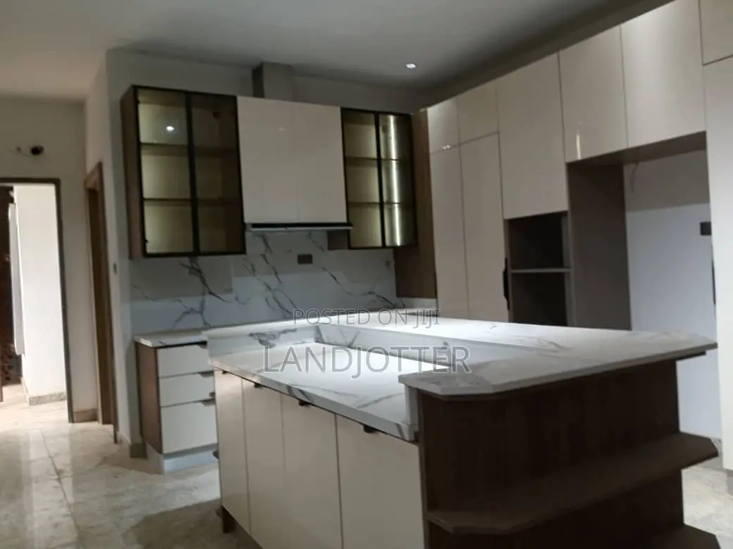 5bdrm Duplex in Landsjotter, Kado for sale in Kado