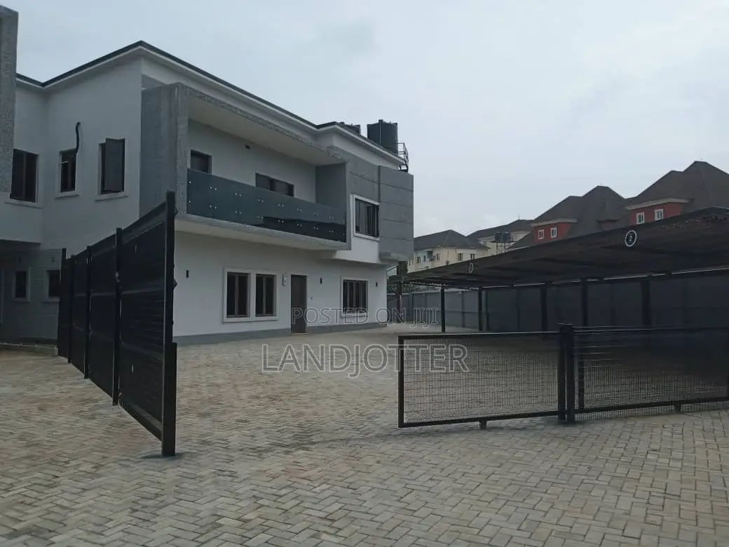 5bdrm Duplex in Landsjotter, Kado for sale in Kado