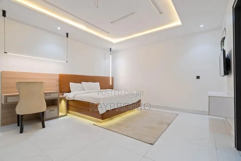 2 Bedroom Shortlet in Lekki Phase 1 in Lekki Phase 1