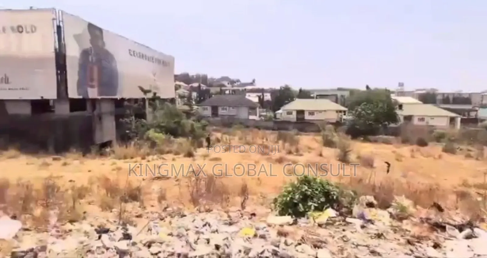 For Sale: 4 Units of 5 Bedrooms Semi-Detached Duplexes 2460sqm in Utako