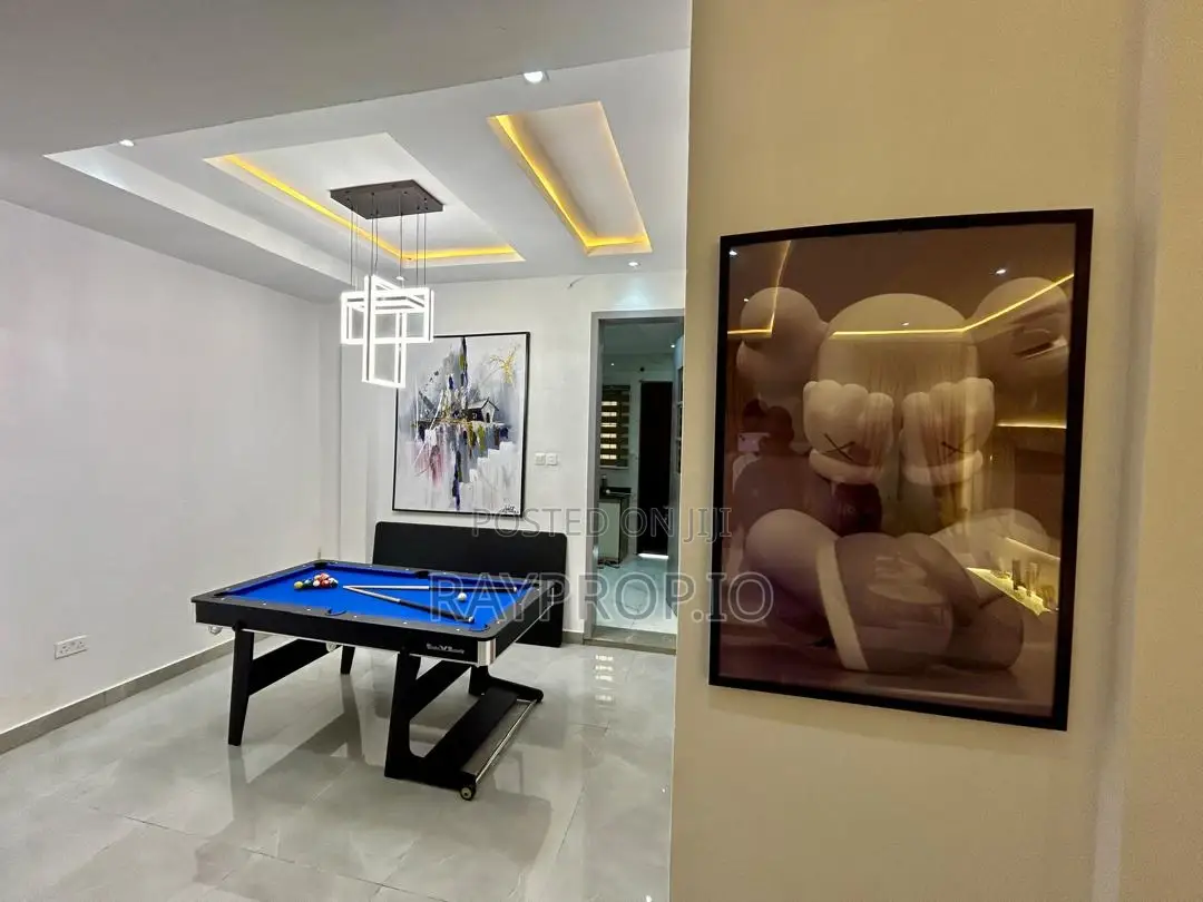 3 Bedroom Shortlet in Lekki Phase 1 in Lekki Phase 1