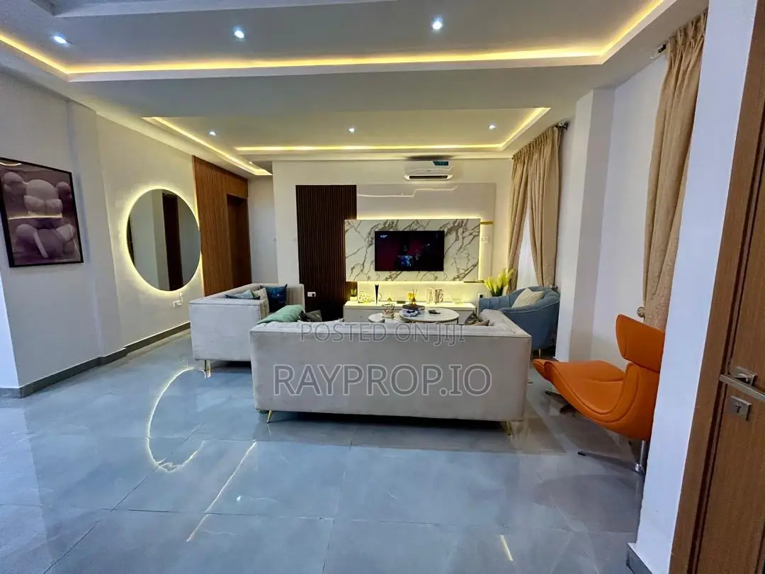 3 Bedroom Shortlet in Lekki Phase 1 in Lekki Phase 1