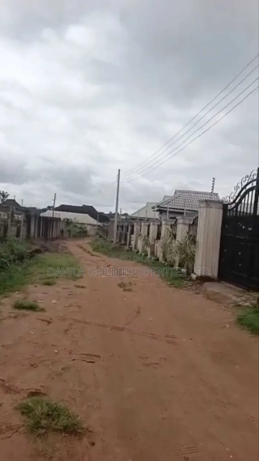 Hot Deal!! Land at Ogunwonyi for Sale in Benin City