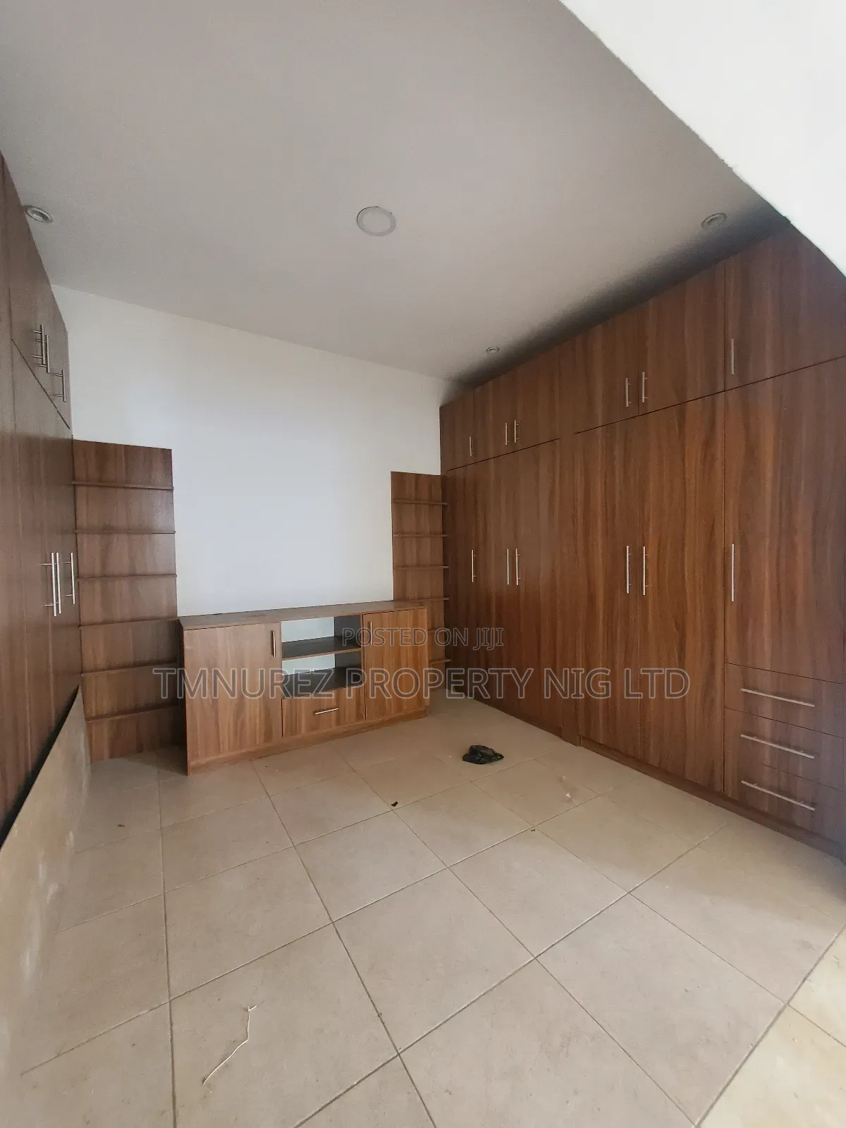 Studio Apartment in Ikate Lekki for rent in Ikate
