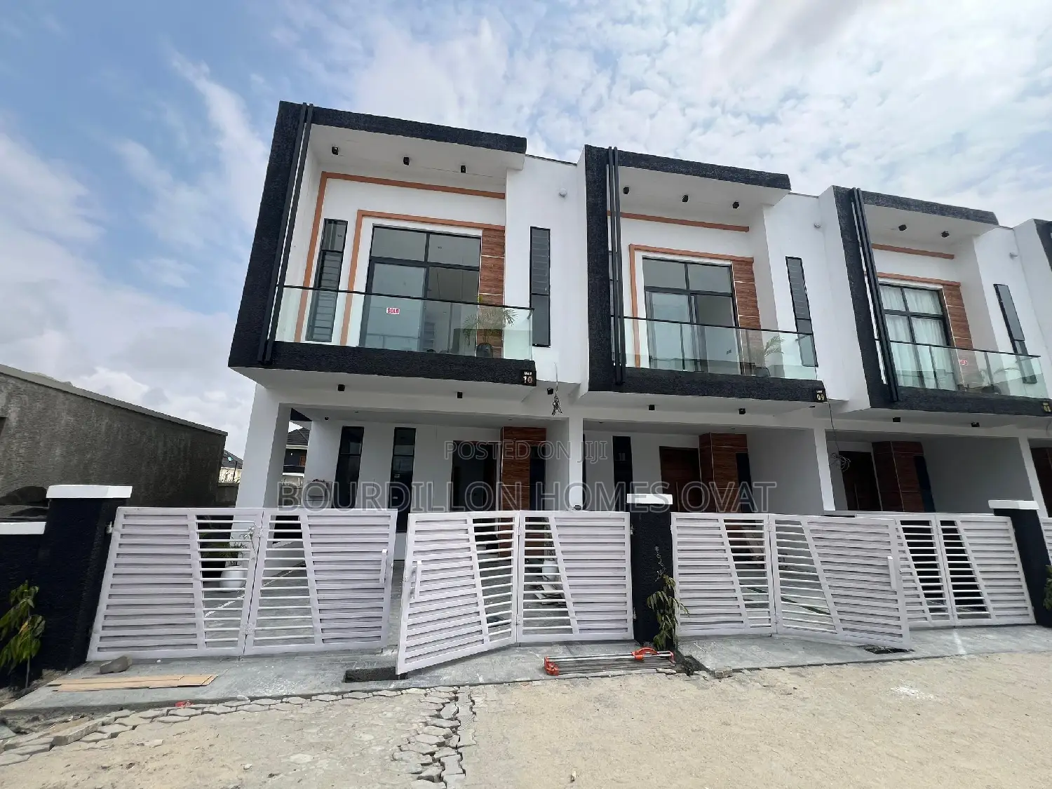 4bdrm Duplex in Lekki for sale in Lekki