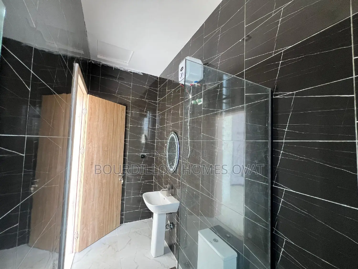 4bdrm Duplex in Lekki for sale in Lekki