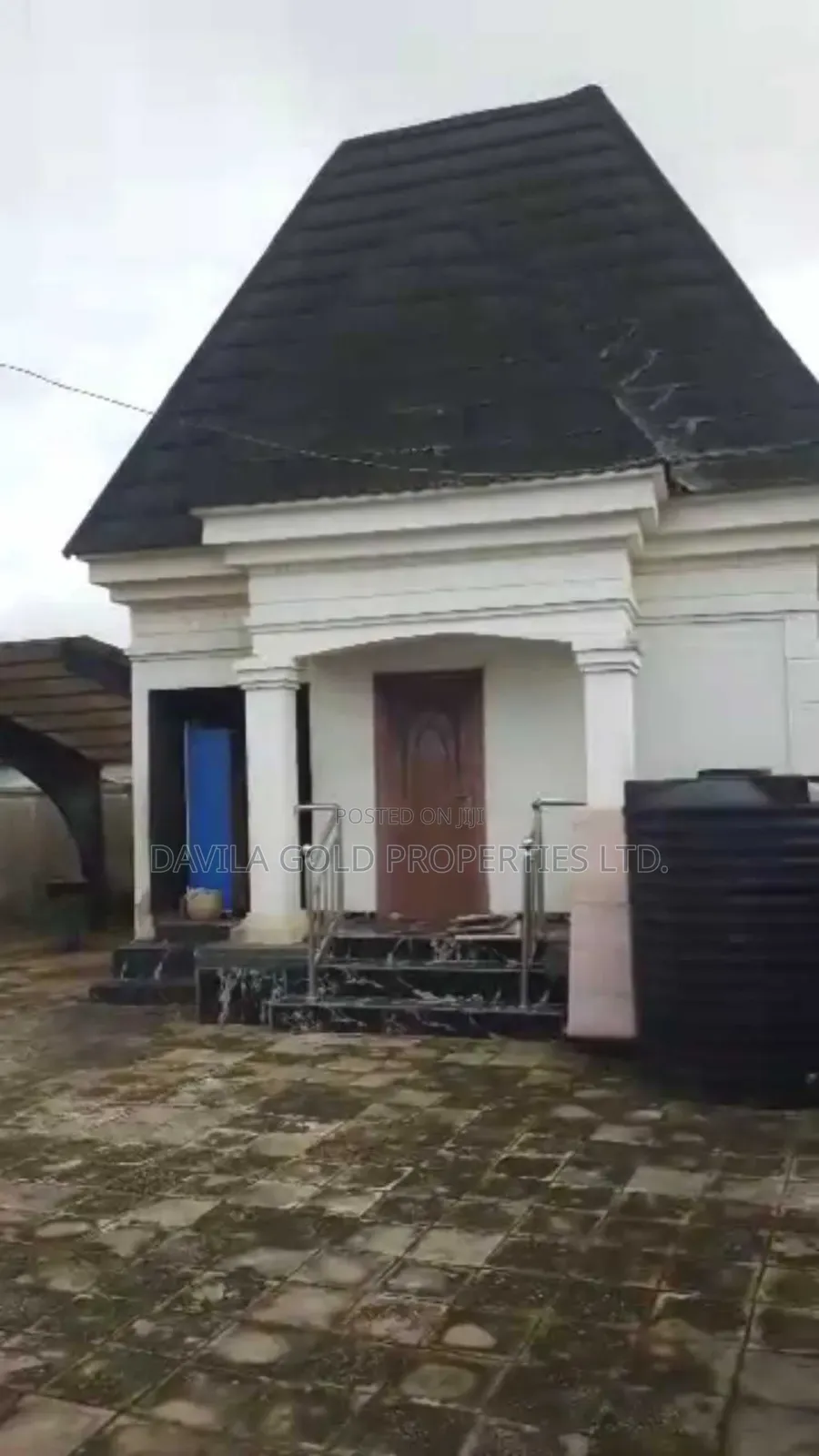 5bdrm Bungalow in Benin City for sale in Benin City