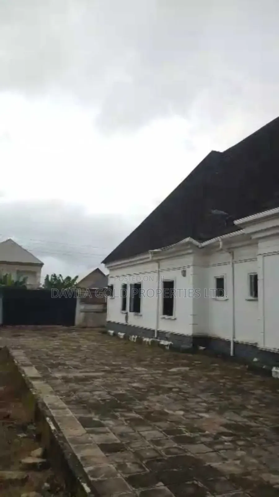 5bdrm Bungalow in Benin City for sale in Benin City