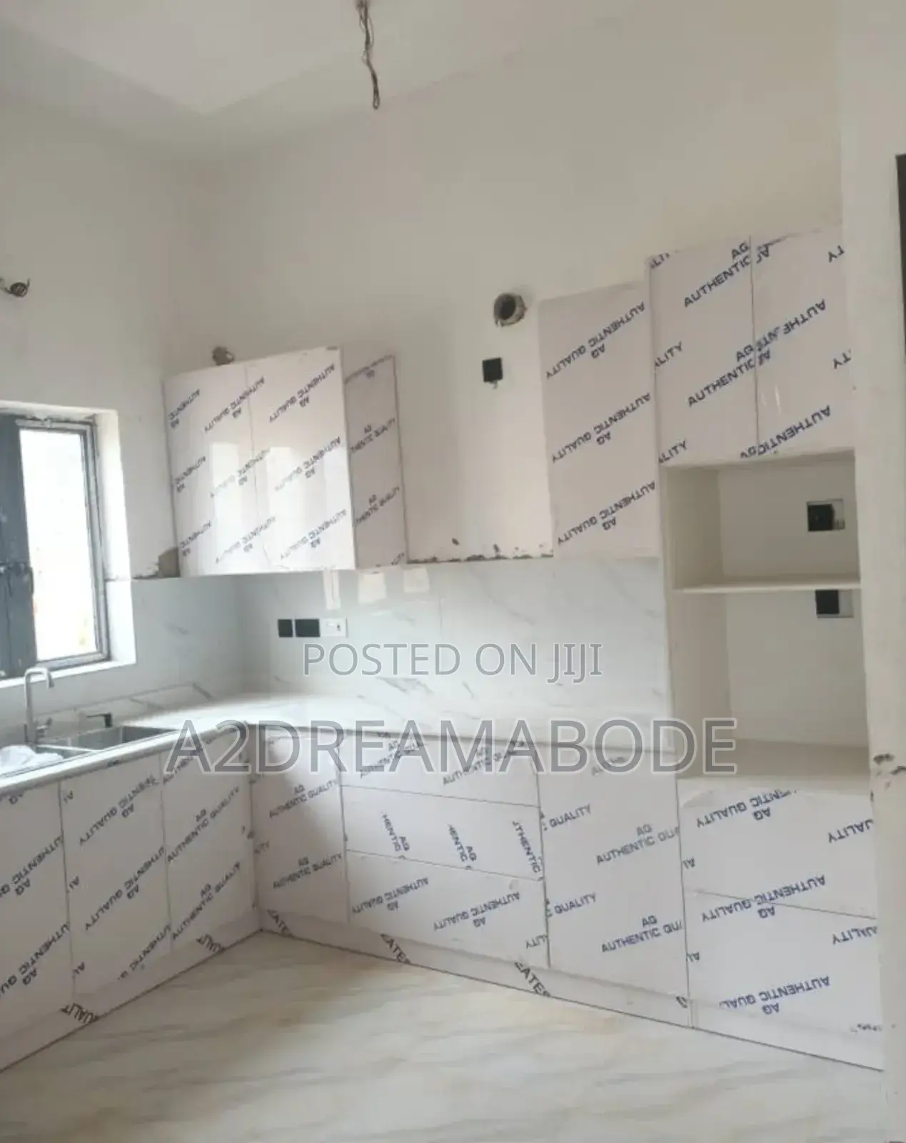 4bdrm Duplex in In An Estate, Ikeja for sale in Ikeja
