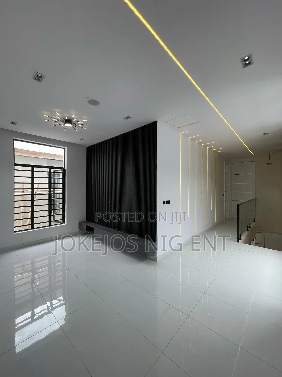 5bdrm Duplex in Ikota for sale in Ikota