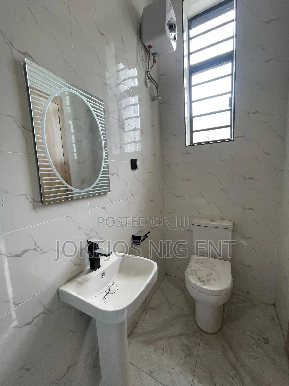 4bdrm Townhouse/Terrace in Chevron for sale in Chevron