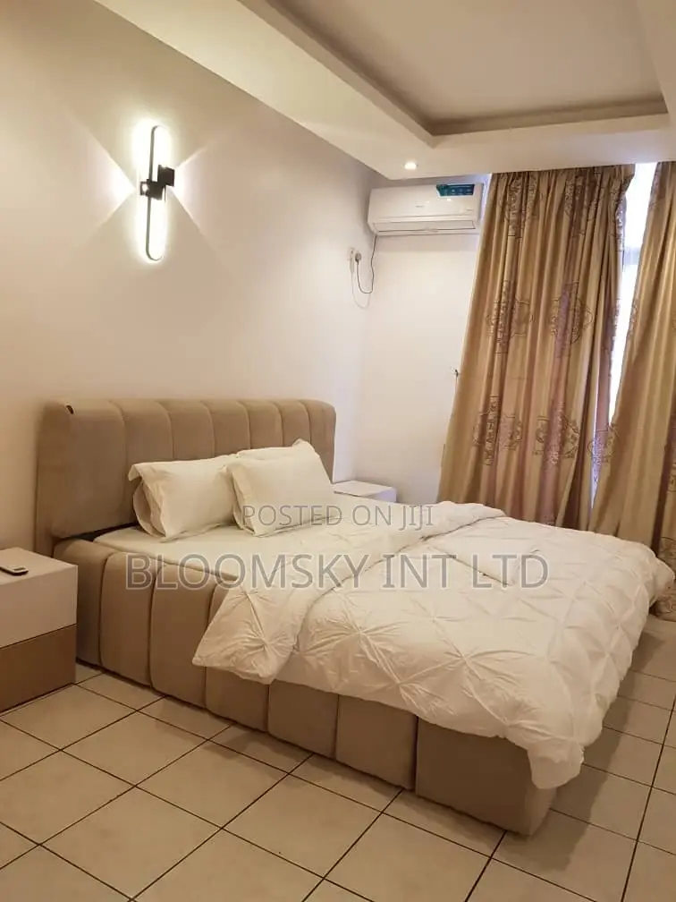 Lovely 3bedroom Apartment in Victoria Island in 1004