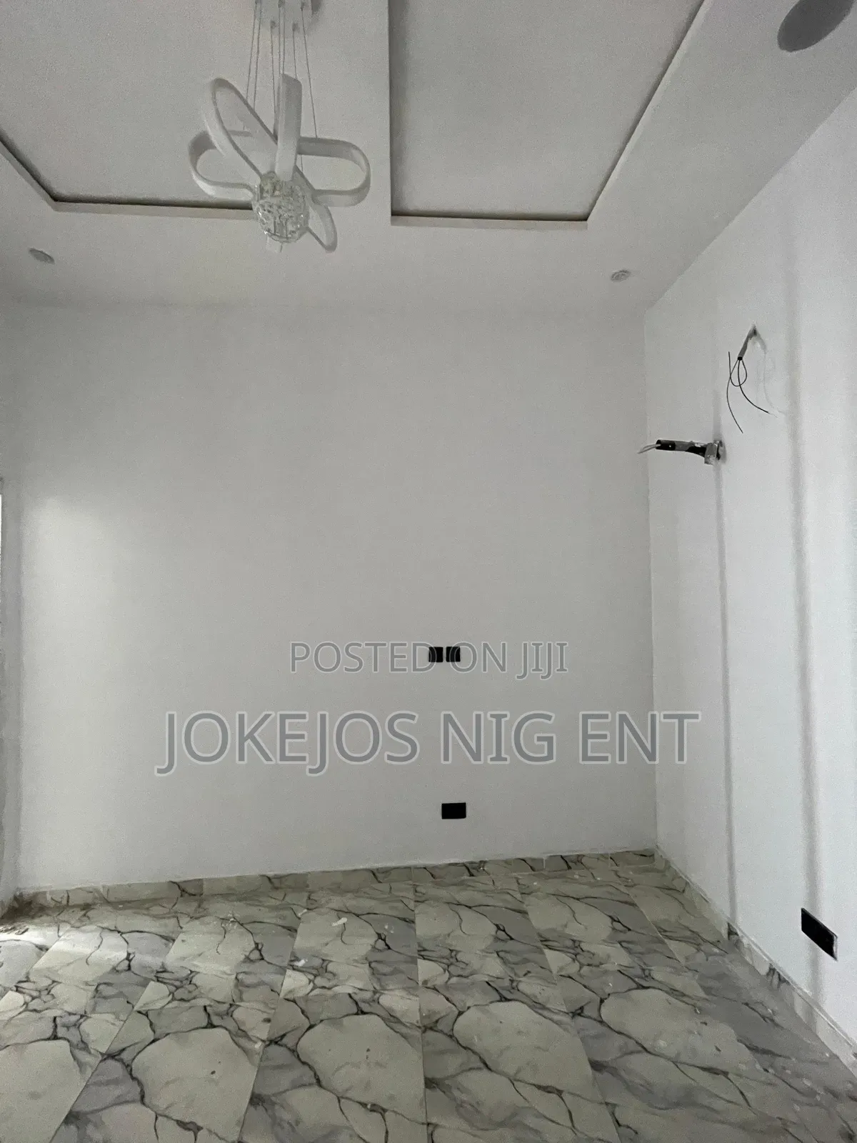 4bdrm Duplex in Ikota for sale in Ikota