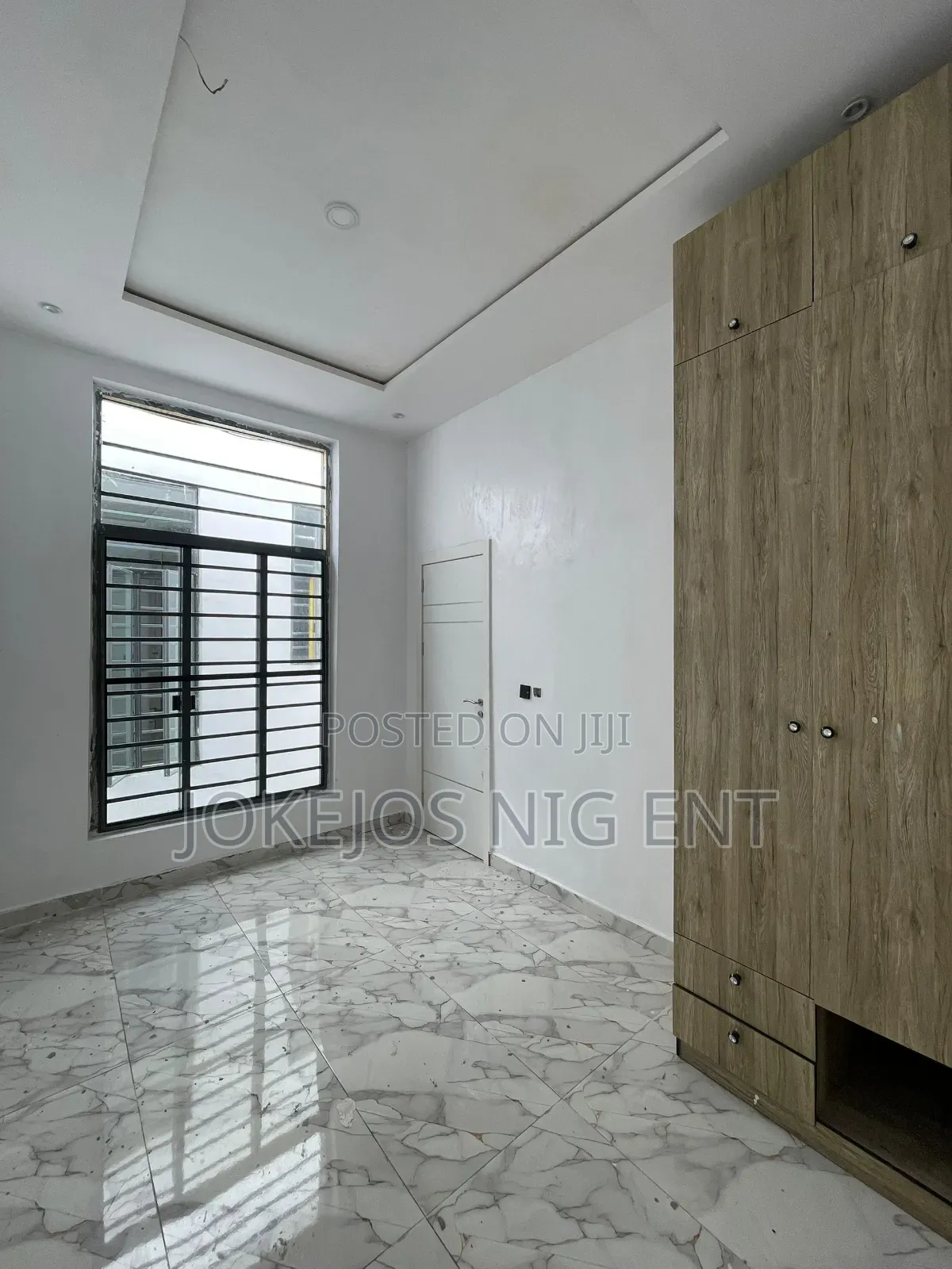 4bdrm Duplex in Ikota for sale in Ikota