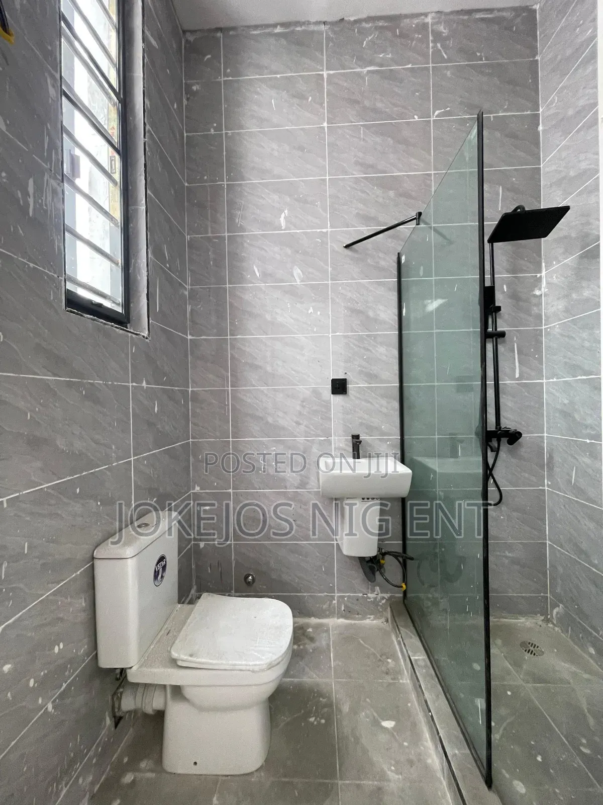 4bdrm Duplex in Ikota for sale in Ikota