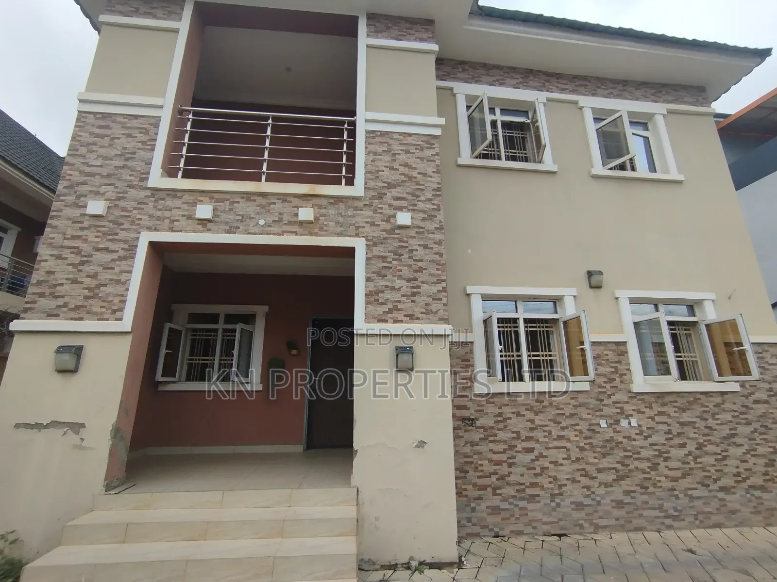 4bdrm Duplex in Apo District for rent in Apo District