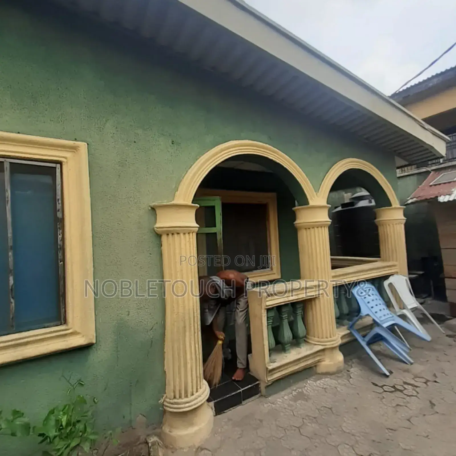 3bdrm Bungalow in Amuwo Odofin Festac for sale in Festac