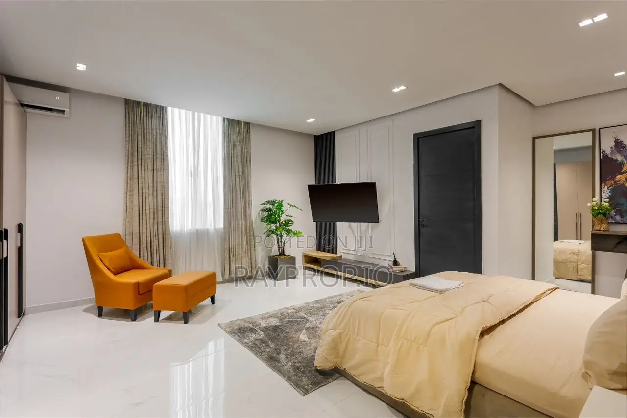 2 Bedroom Shortlet in Lekki Phase 1 in Lekki Phase 1