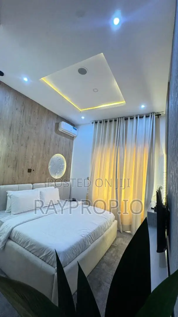 2 Bedroom Shortlet in Lekki Phase 1 in Lekki Phase 1