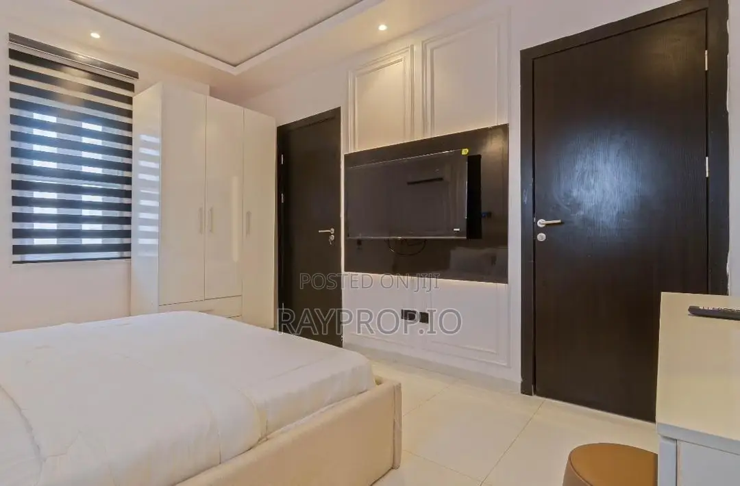 2 Bedroom Shortlet in Lekki Phase 1 in Lekki Phase 1