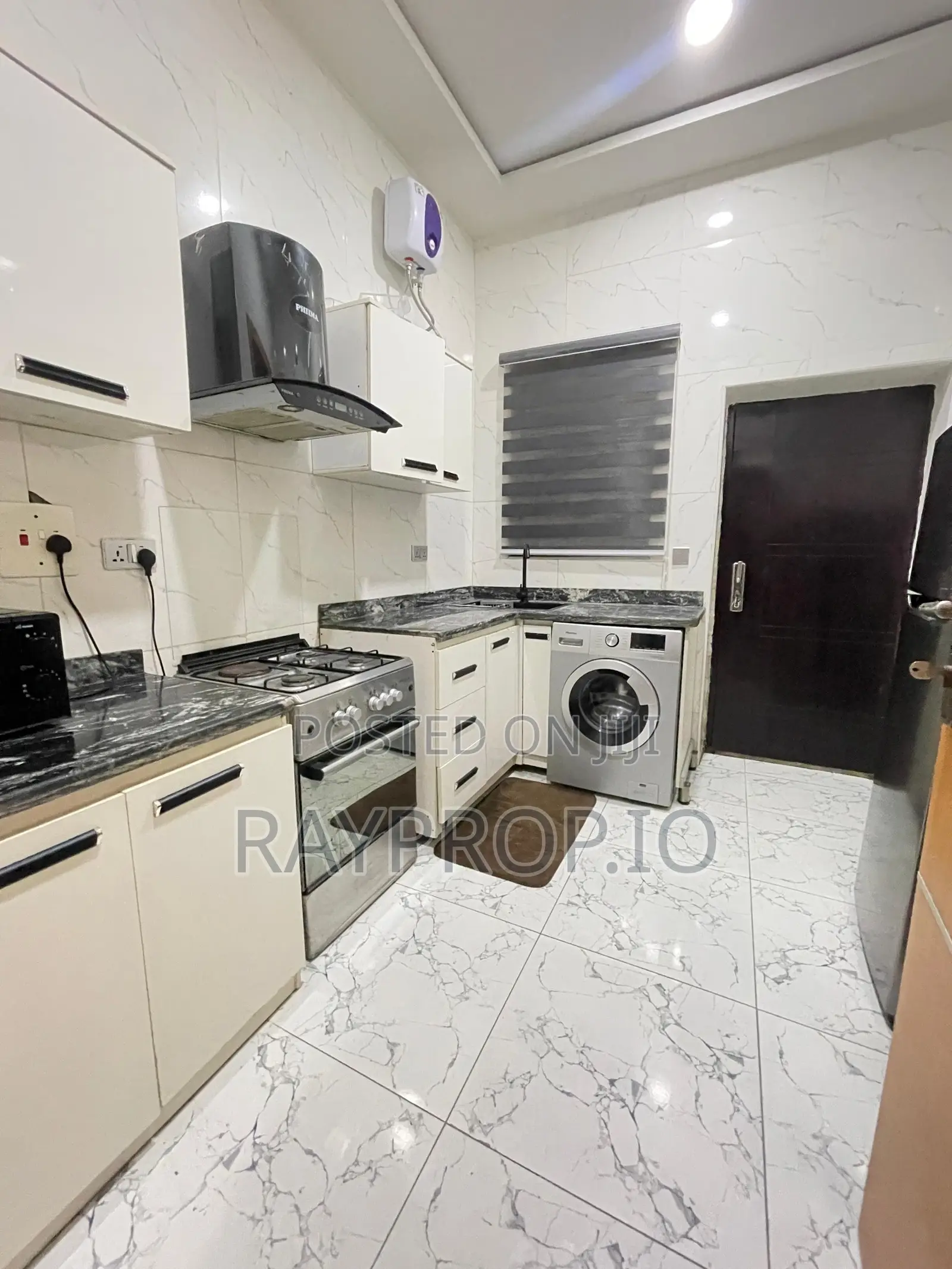169251xw - 2 Bedroom Shortlet in Ikate Lekki in Ikate