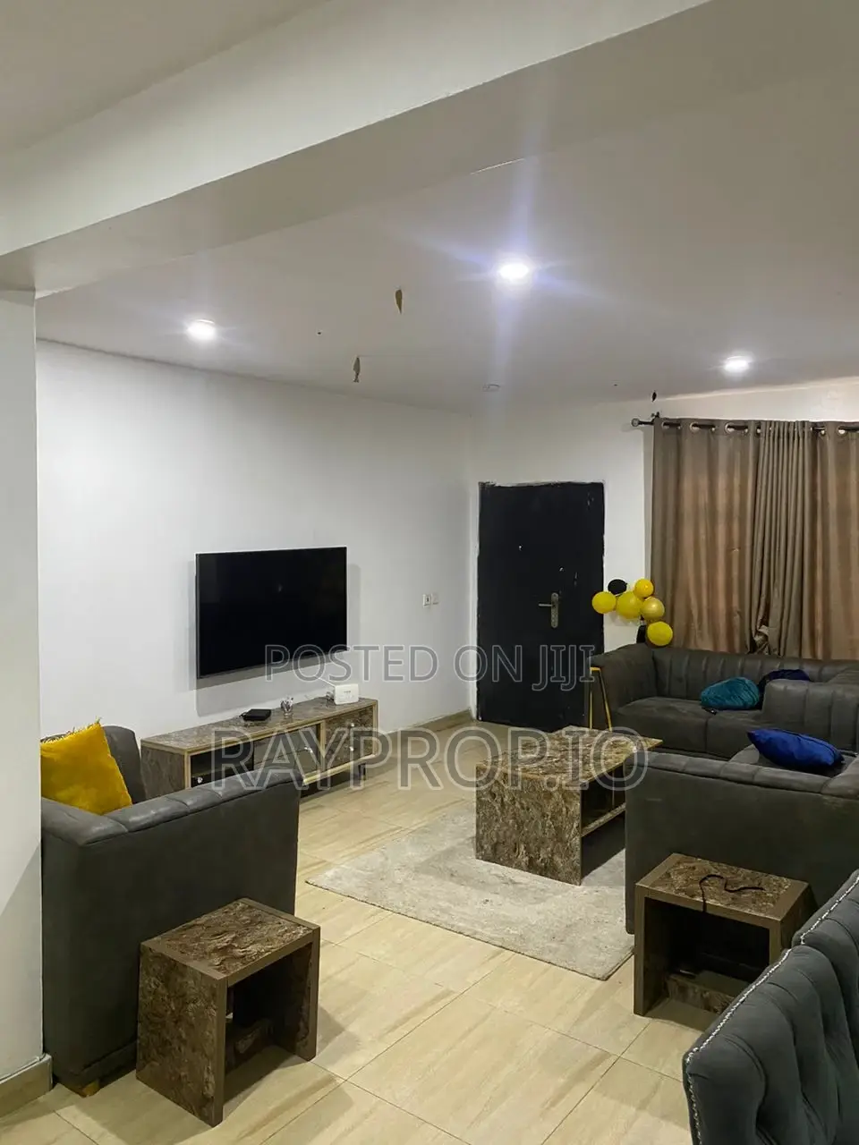2 Bedroom Shortlet in Onike Yaba in Onike