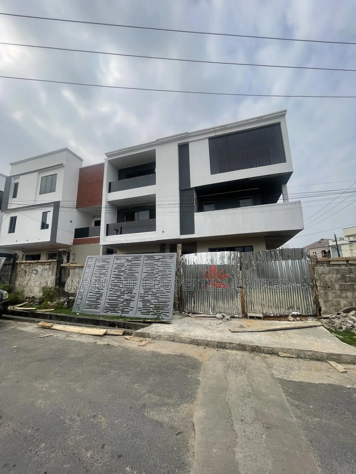 4bdrm Townhouse/Terrace in Okupe Estate, Mende for Sale in Mende