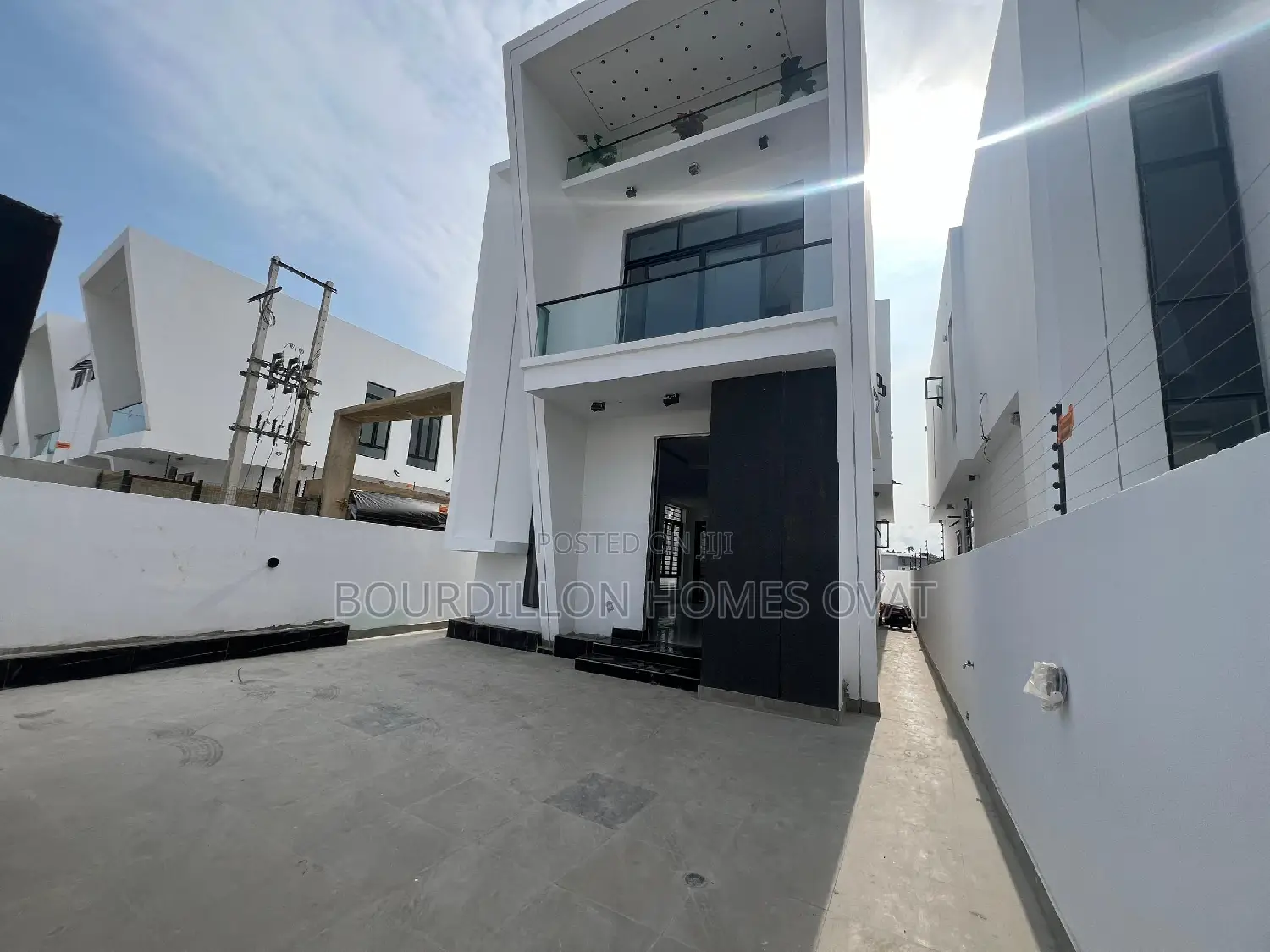 4bdrm Duplex in Lekki for sale in Lekki