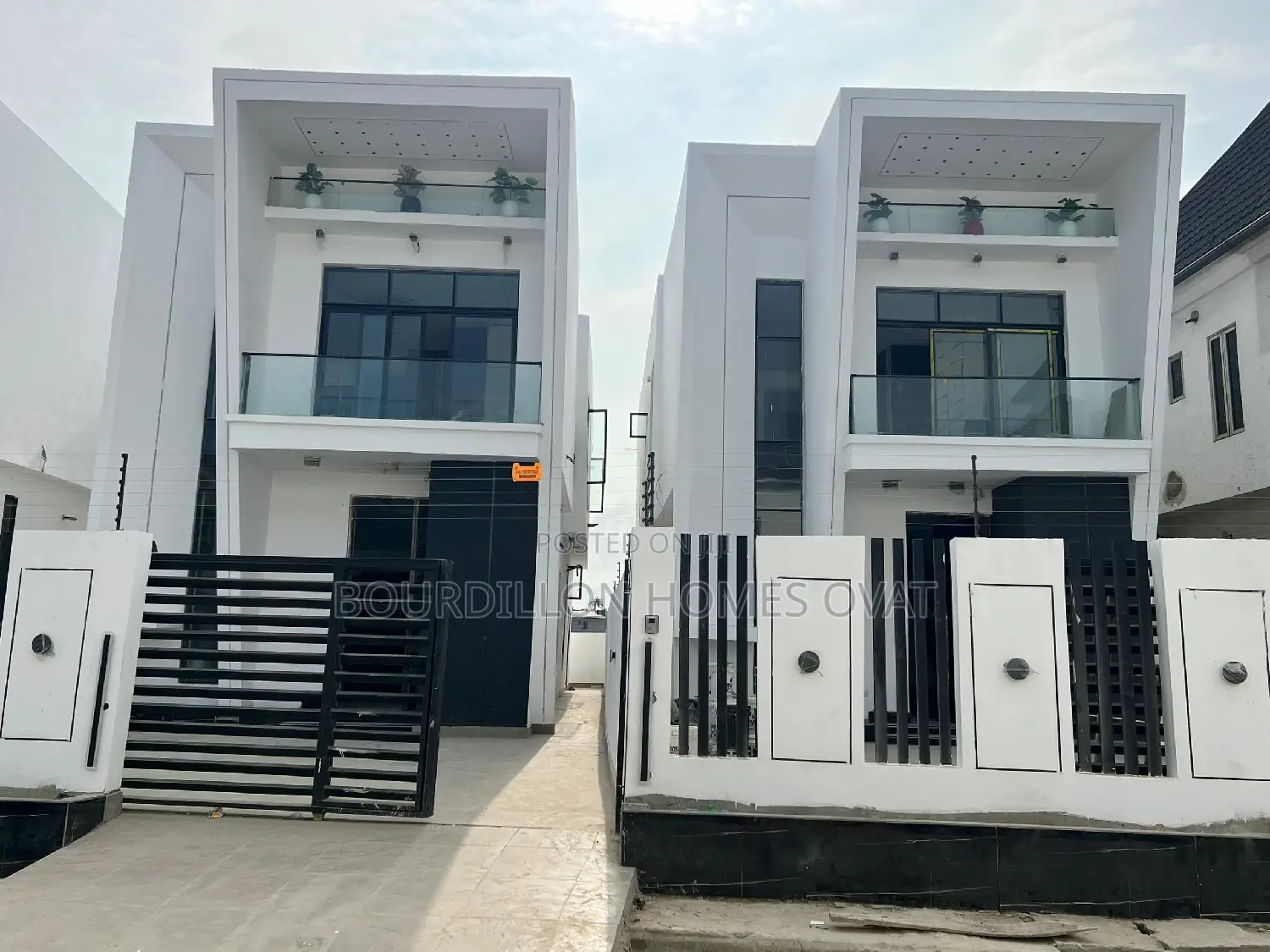 4bdrm Duplex in Lekki for sale in Lekki