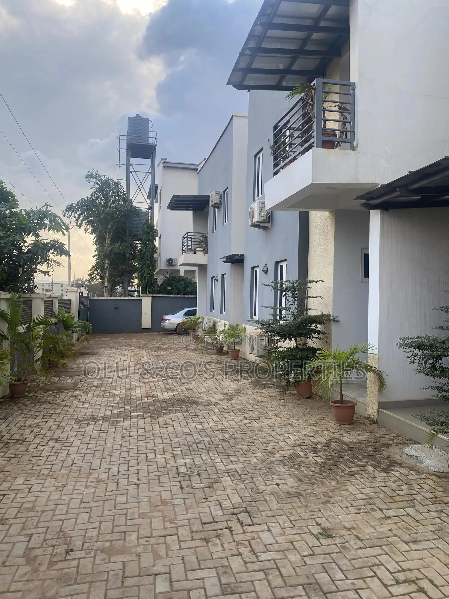 3bdrm Townhouse / Terrace in Mabushi for rent in Mabushi