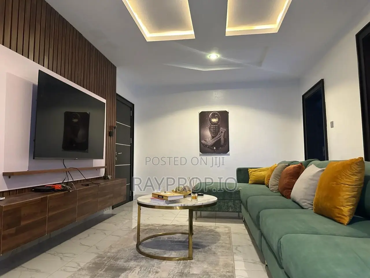 428954lw - 2 Bedroom Shortlet in Ajao Estate in Airport Road / Ikeja