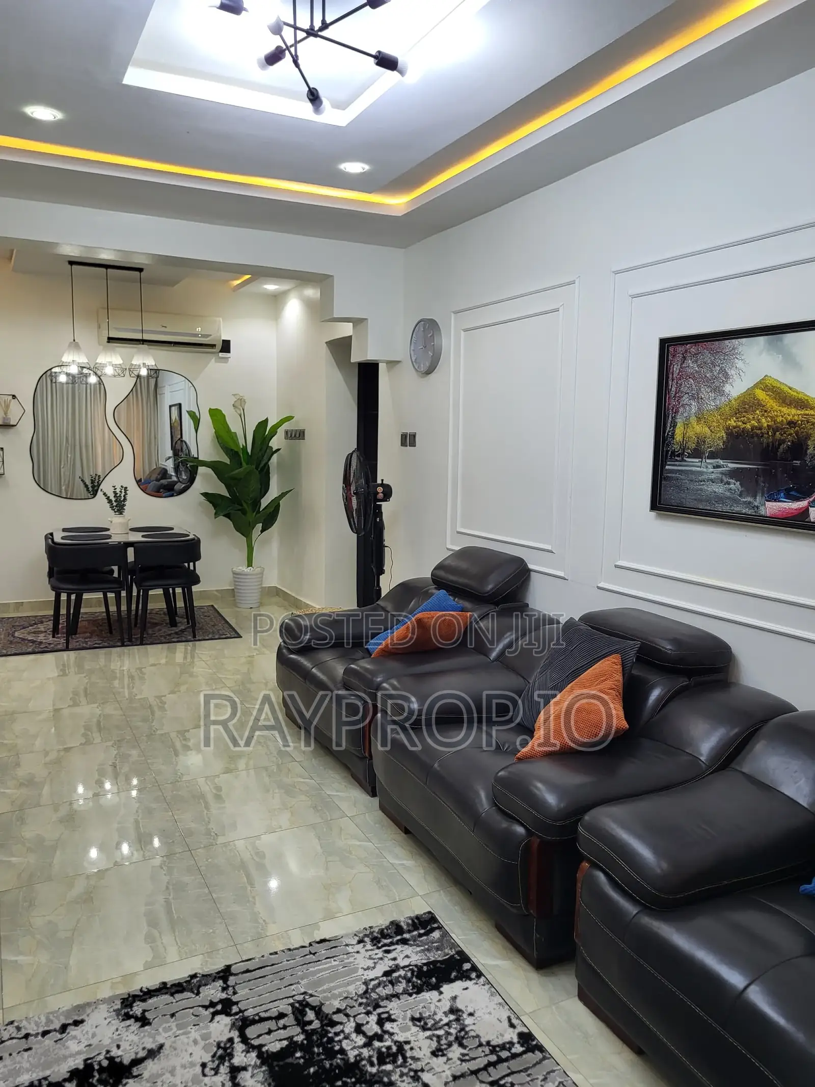 091962pf - 2 Bedroom Shortlet in Magodo in GRA Phase 2 Shangisha