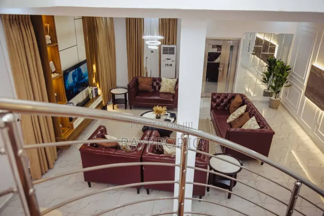 471013tq - 4 Bedroom Shortlet in Allen Ikeja in Allen Avenue