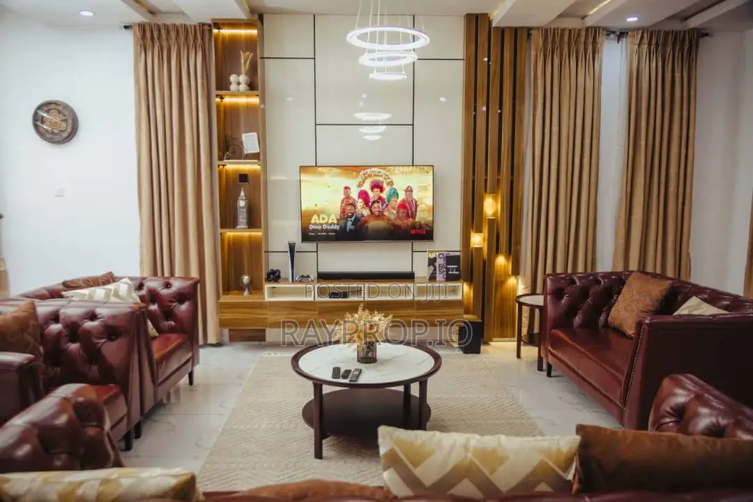 471013tq - 4 Bedroom Shortlet in Allen Ikeja in Allen Avenue