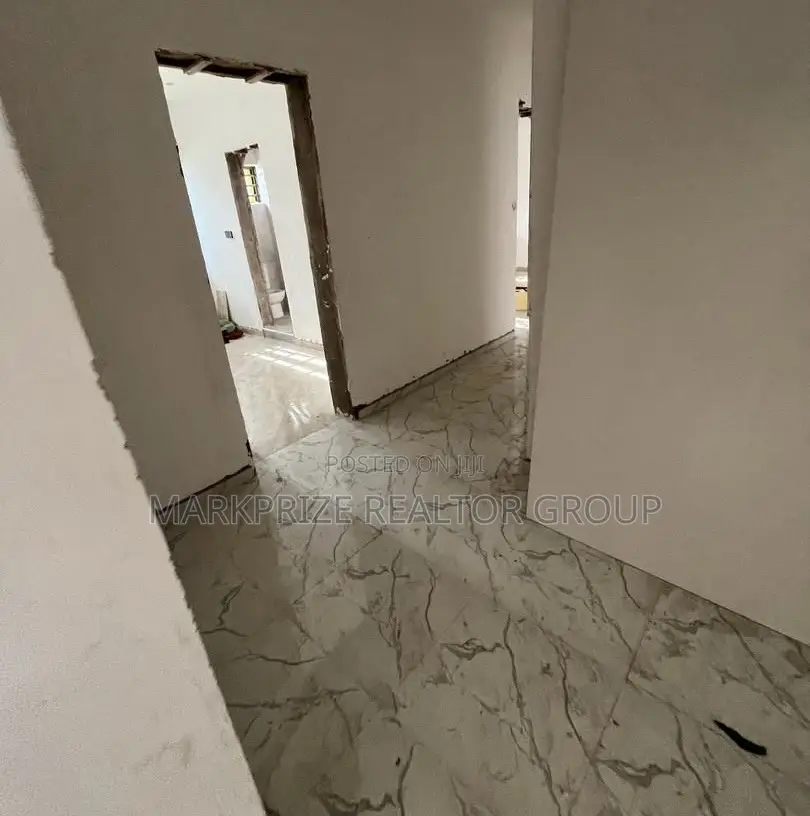 3bdrm Apartment in Allen Avenue Ikeja for sale in Allen Avenue