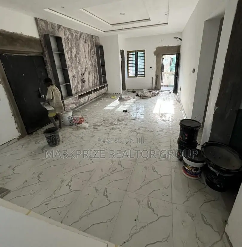 3bdrm Apartment in Allen Avenue Ikeja for sale in Allen Avenue
