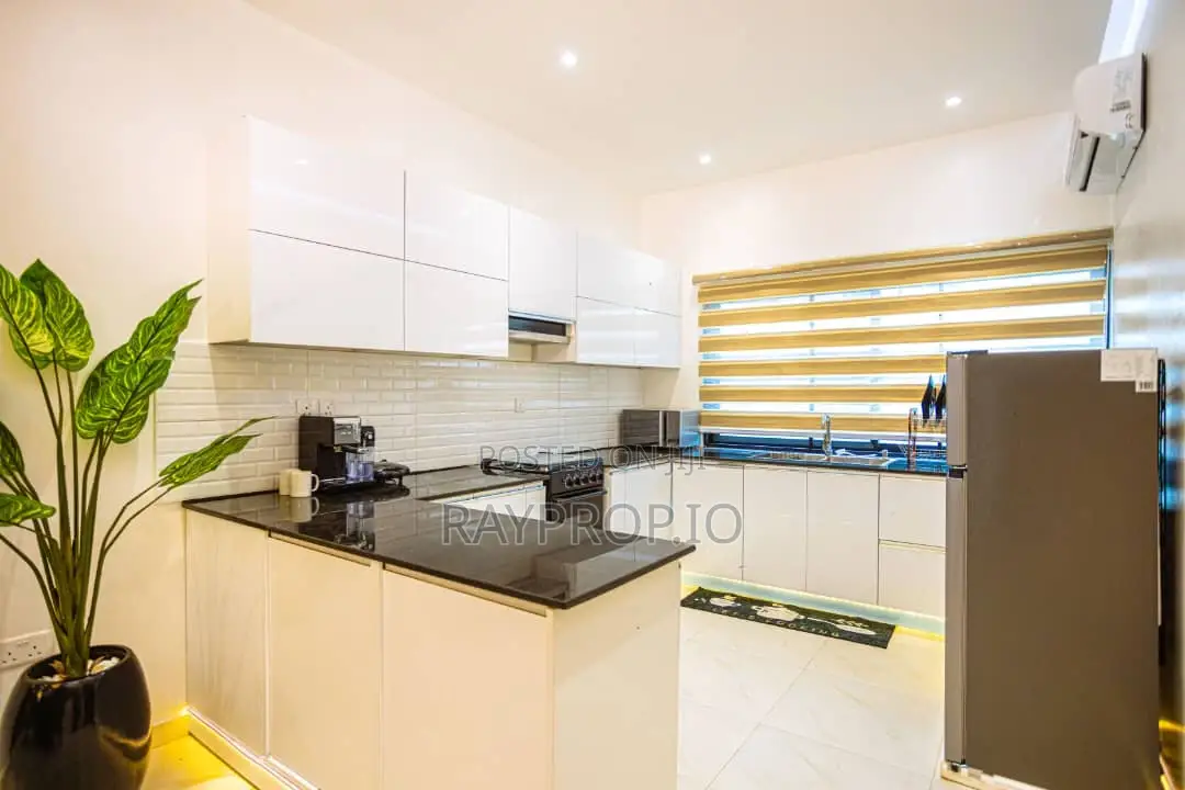 246356ir - 2 Bedroom Shortlet in Ikeja in Allen Avenue
