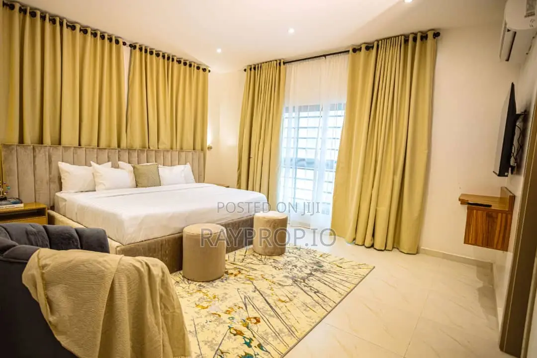246356ir - 2 Bedroom Shortlet in Ikeja in Allen Avenue