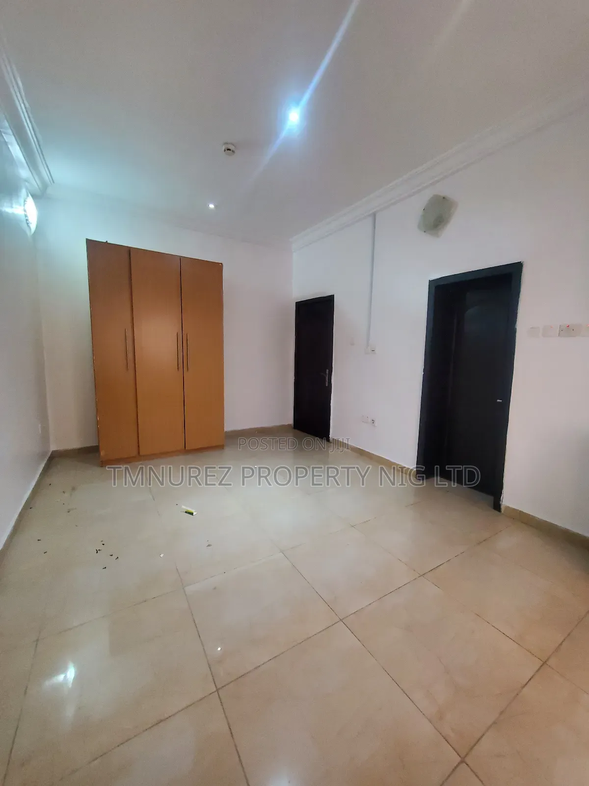 Studio Apartment in Northenforeture, Chevron for rent in Chevron