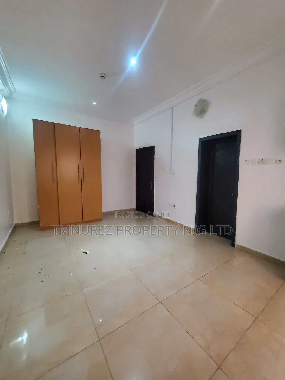 Studio Apartment in Northenforeture, Chevron for rent in Chevron