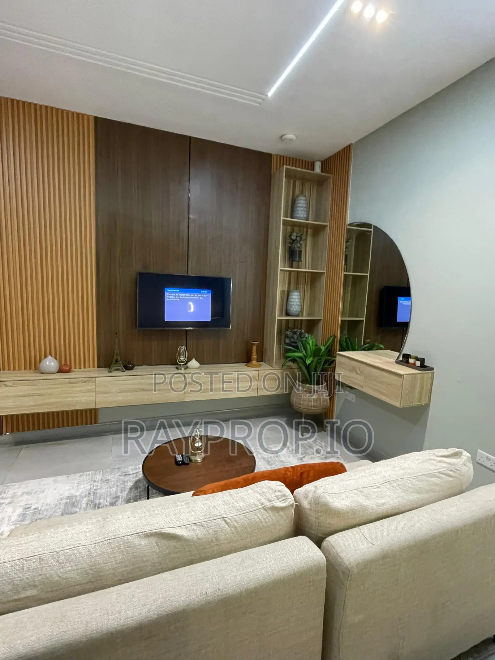 Studio Shortlet in Lekki in Lekki Phase 1