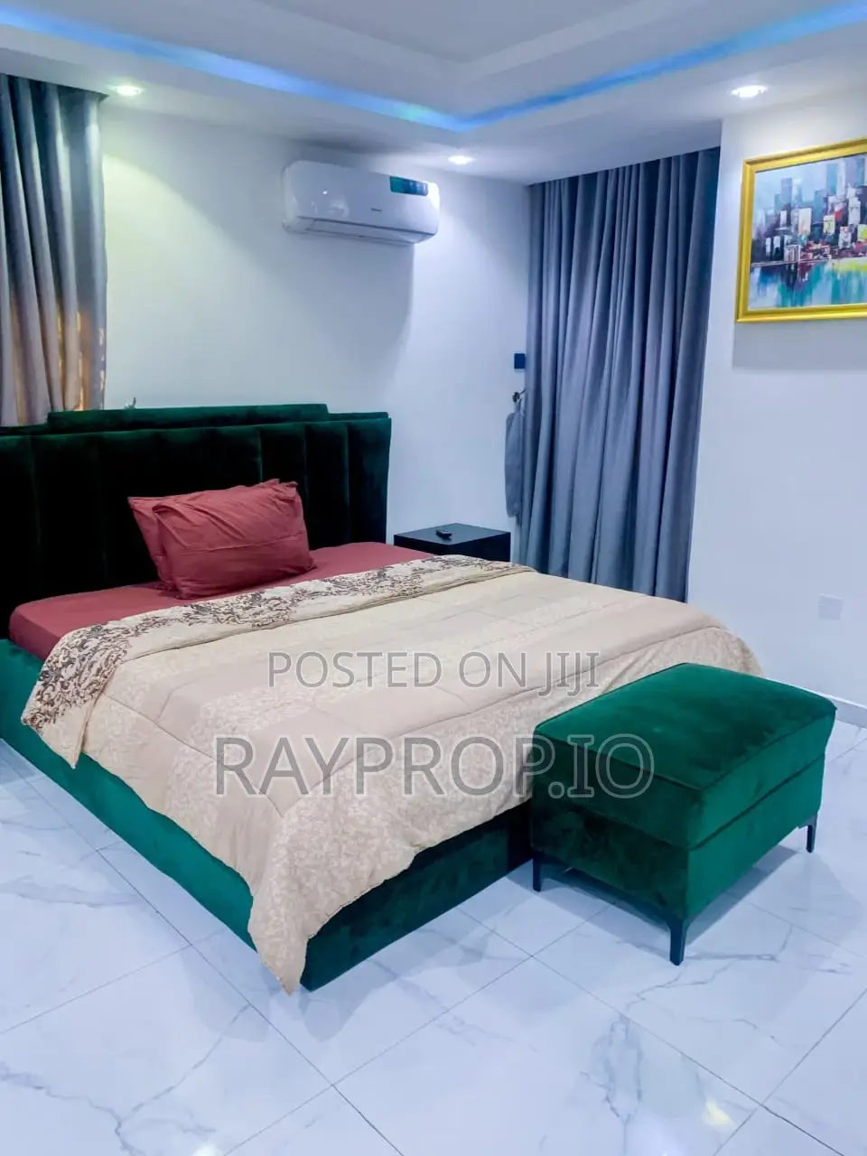 4 Bedroom Shortlet in Magodo in GRA Phase 1