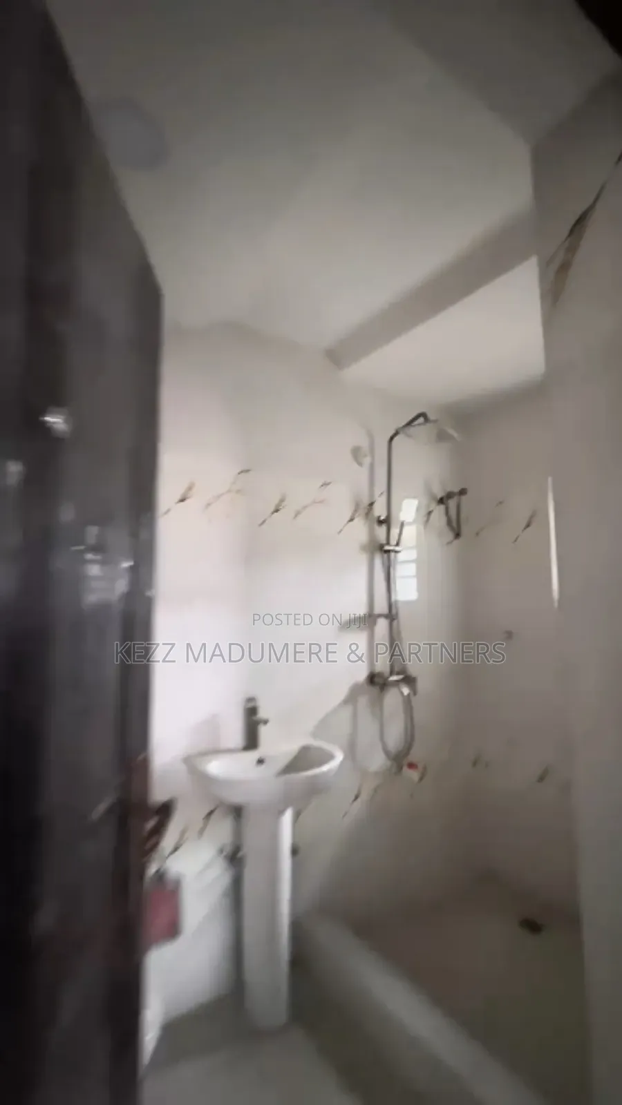 4bdrm Bungalow in Shell Cooperative, Port-Harcourt for rent in Port-Harcourt