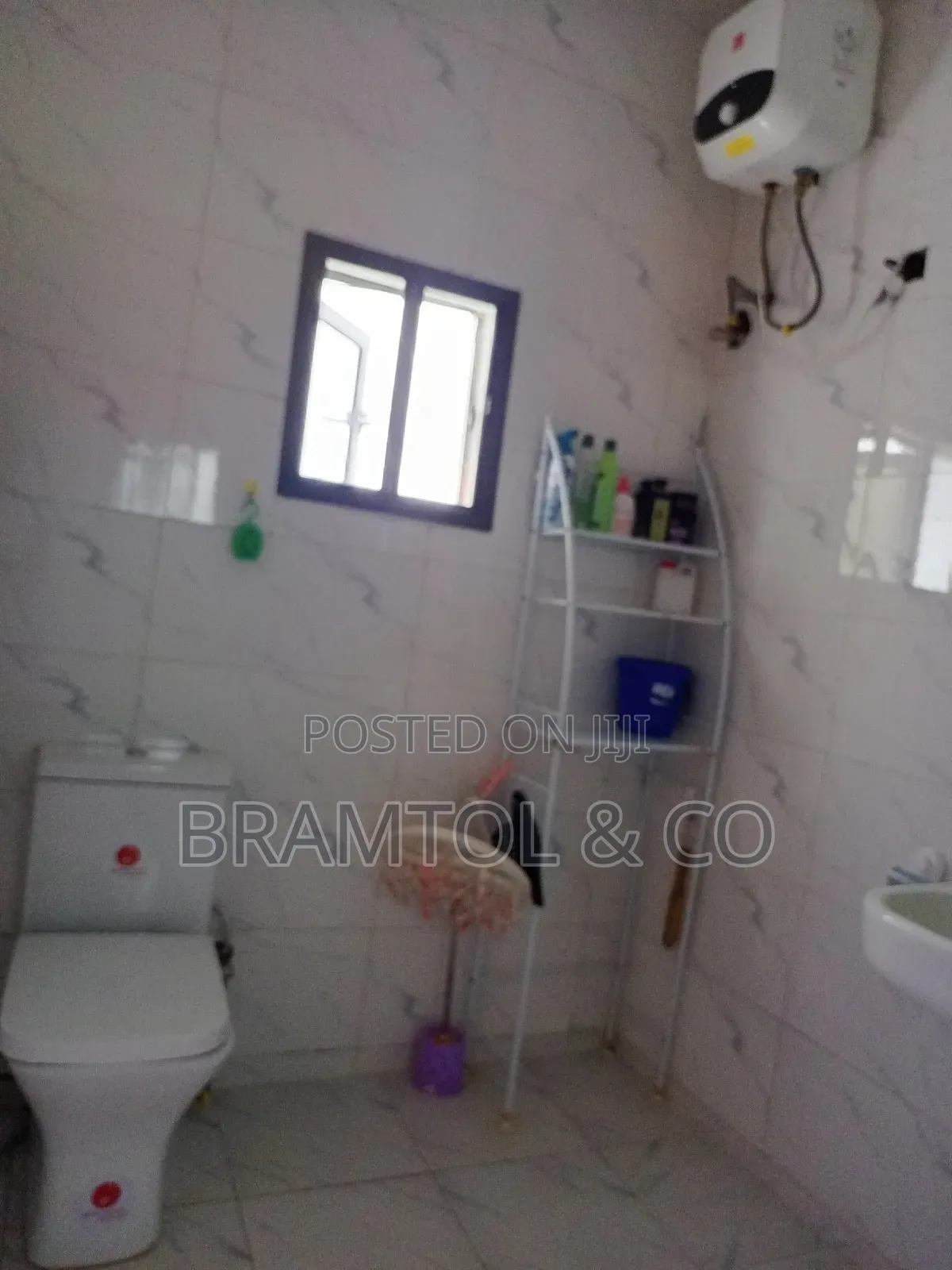 3bdrm Block of Flats in With Bq, Jabi for rent in Jabi