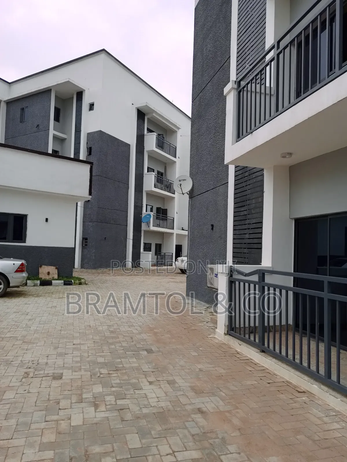 3bdrm Block of Flats in With Bq, Jabi for rent in Jabi