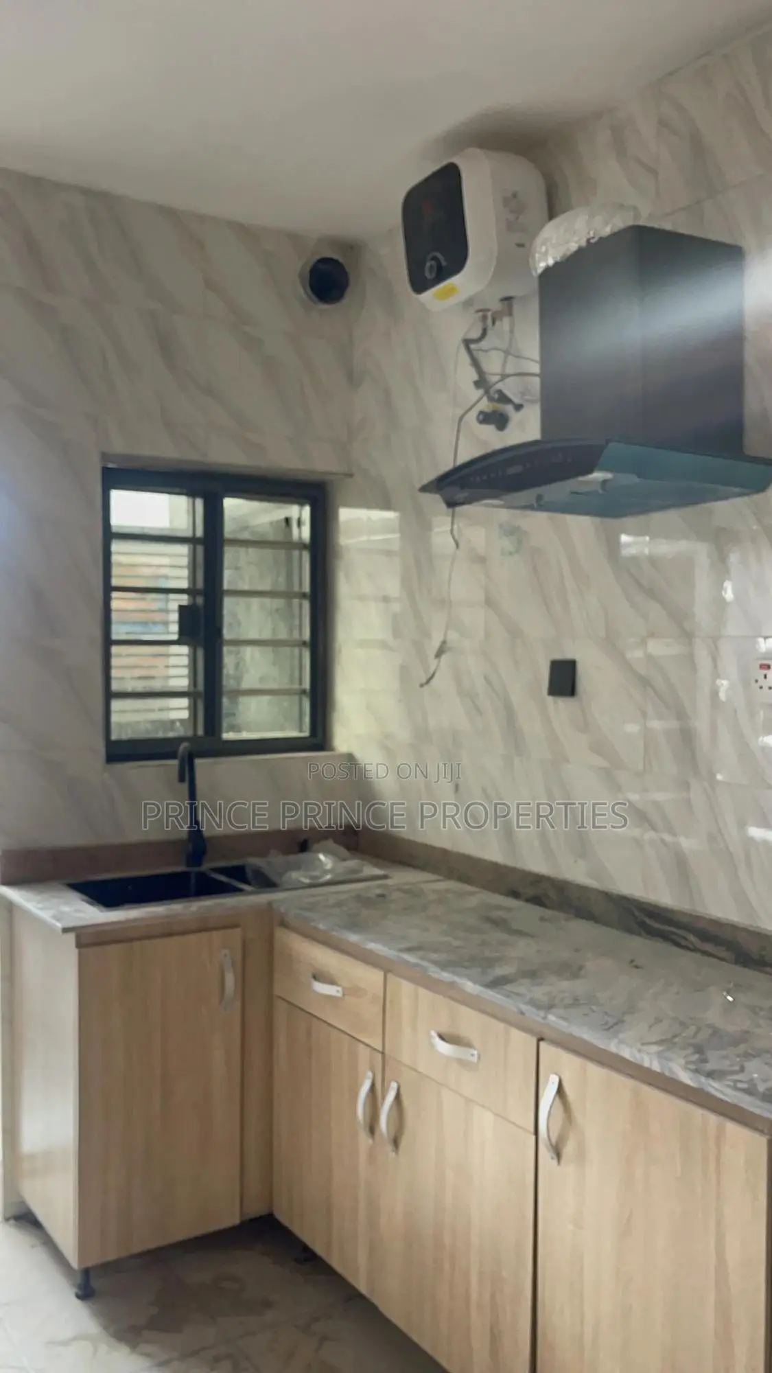 Furnished 2bdrm Block of Flats in Surulere for rent in Surulere