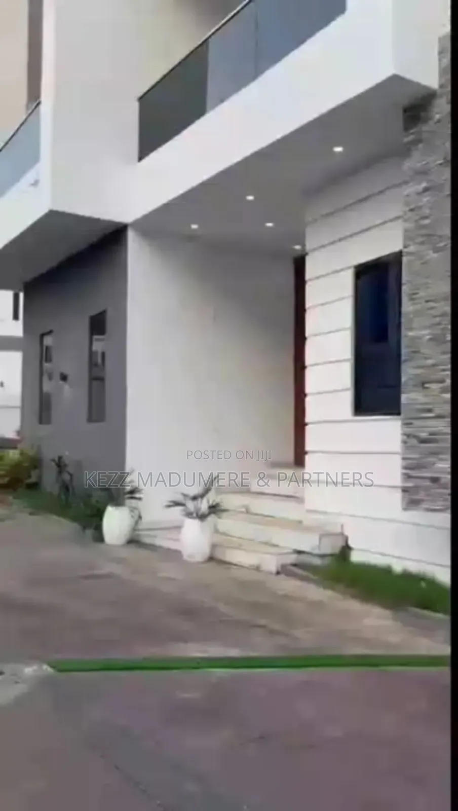 4bdrm Duplex in Independence Layout, for sale in Enugu