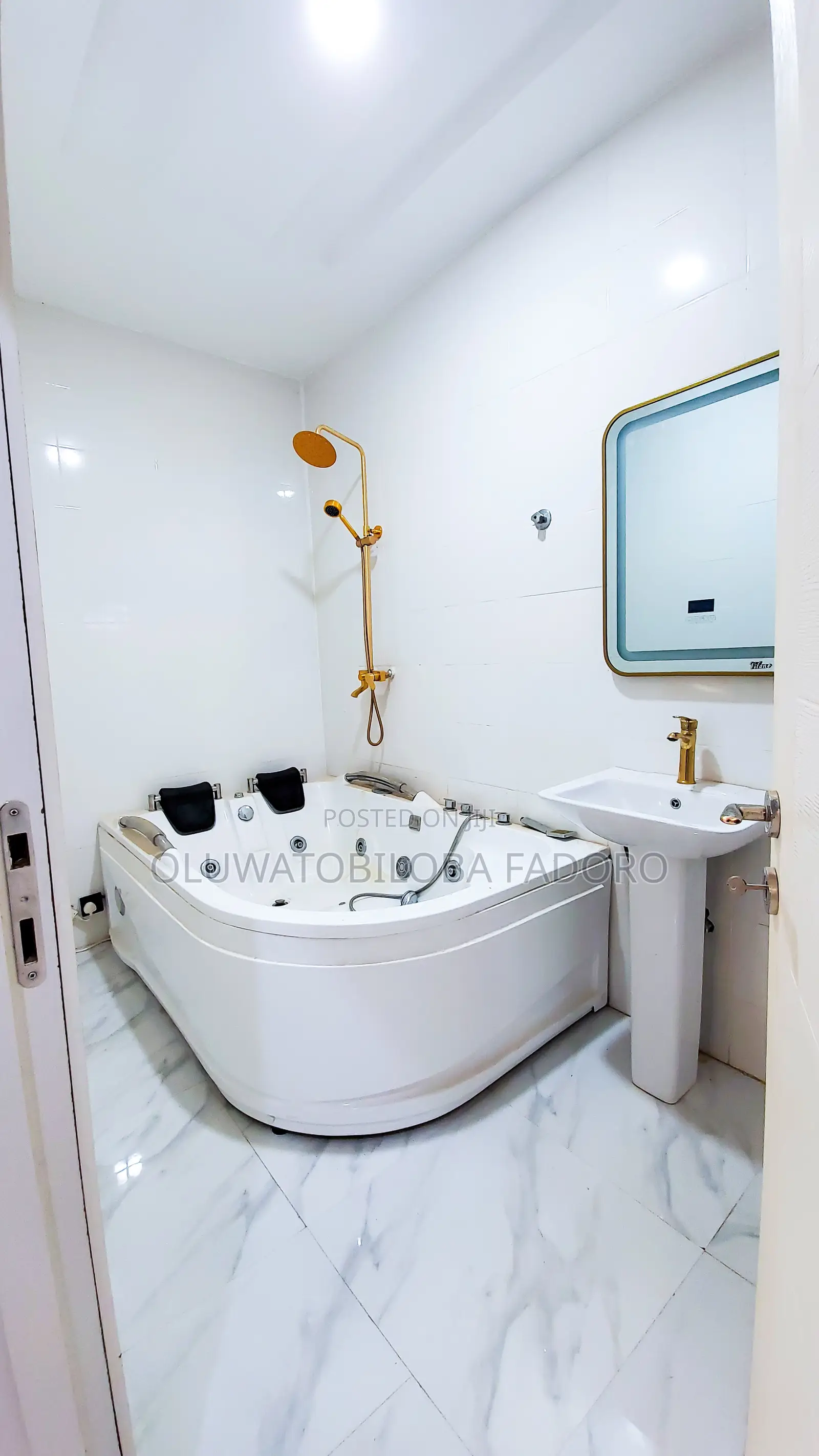 5bdrm Duplex in Lavida Estate, Ipaja / Ipaja for sale in Ipaja / Ipaja