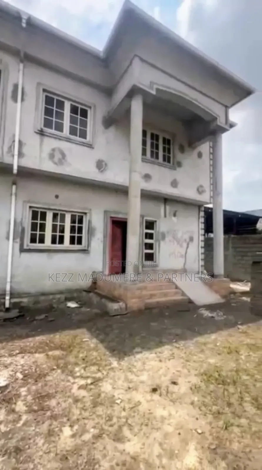 5bdrm Duplex in Off Slaughter Rd, for sale in Trans Amadi