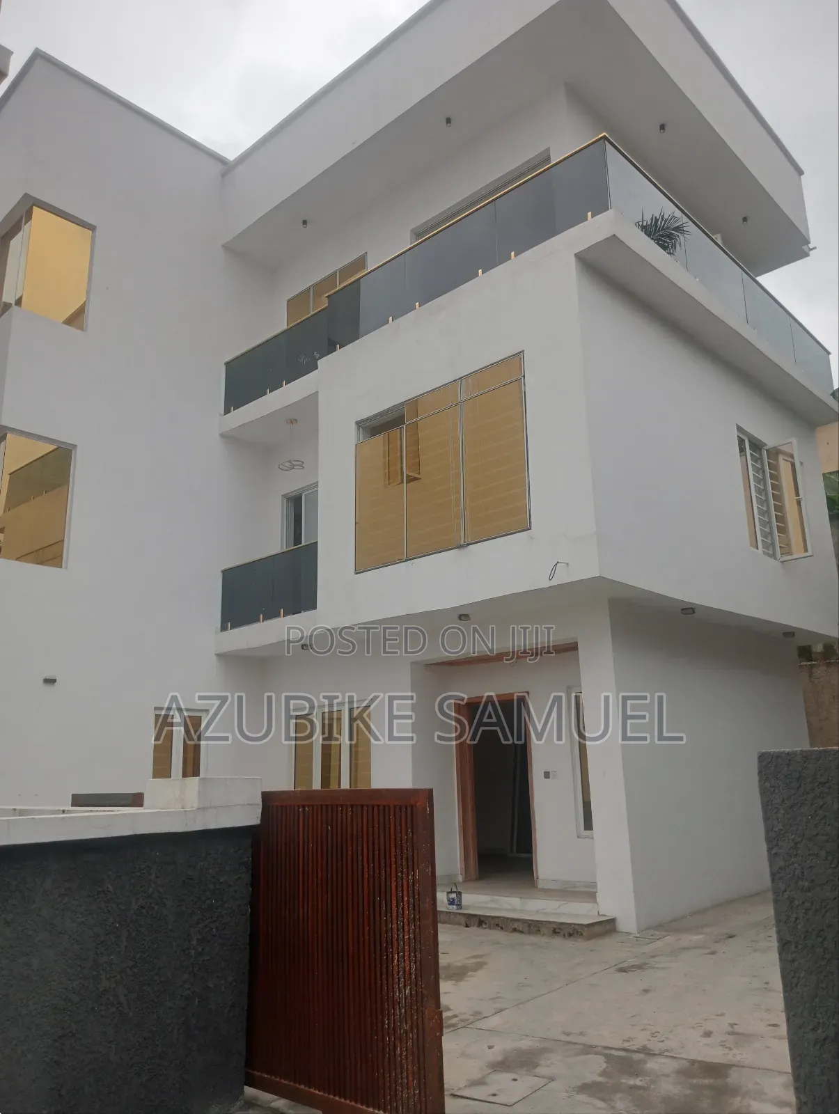 Furnished 5bdrm Duplex in Salvation Estate for sale in Ikeja